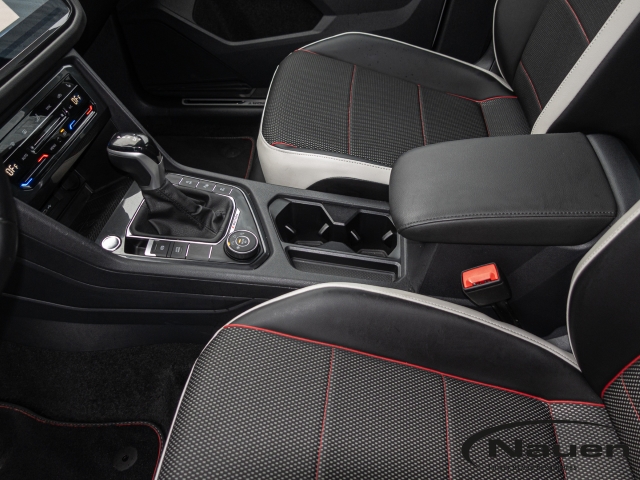 Tiguan 2.0 TDI Urban Sport 4Motion *AHK*NAVI*MATRIX*HUD*KAMERA*