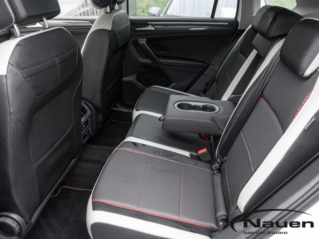 Tiguan 2.0 TDI Urban Sport 4Motion *AHK*NAVI*MATRIX*HUD*KAMERA*