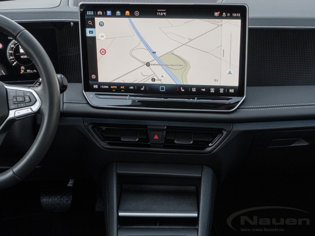 Tiguan Life 1.5 DSG,AHK,PANO,Head,NAVI,SHZ+LHZ