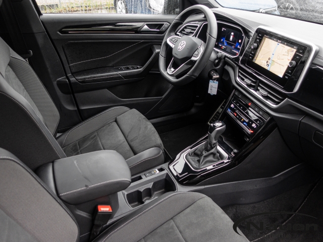 T-Roc R-Line 1.5 TSI DSG *AHK*ACC*KAMERA*NAVI*LED*