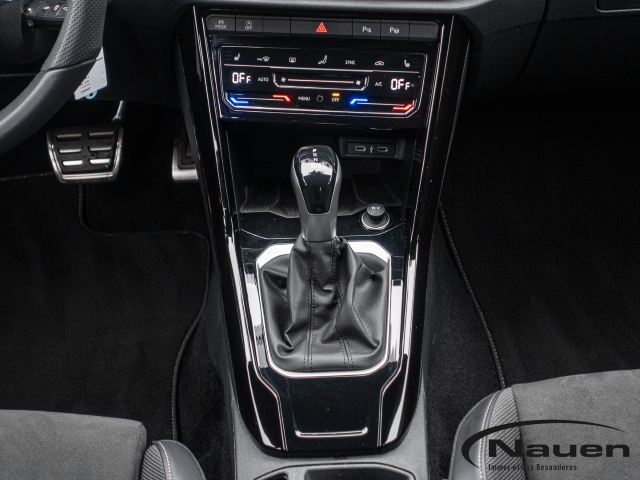 T-Roc R-Line 1.5 TSI DSG *AHK*ACC*KAMERA*NAVI*LED*