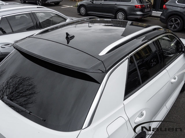 T-Roc R-Line 1.5 TSI DSG *AHK*ACC*ALLWETTER*KAMERA*NAVI*CLIMATR.*