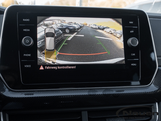 T-Cross 1.0 TSI DSG R-Line *NAVI*KAMERA*MATRIX*SHZ*DC*