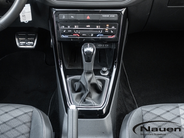 T-Cross 1.5 TSI DSG R-Line, AHK, Kamera, ACC