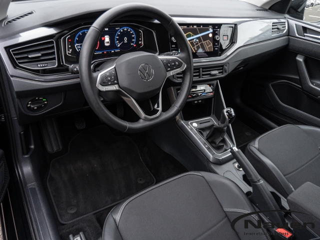 Taigo Style 1.0 TSI *MATRIX*NAVI*SHZ*CLIMATR.*