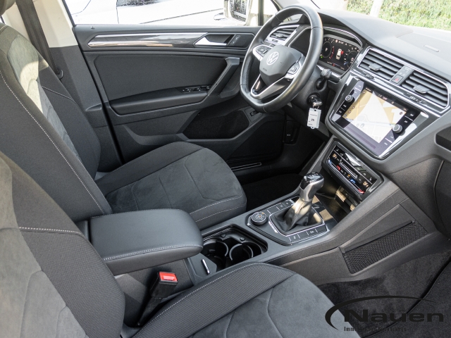 Tiguan 2.0 TSI Elegance 4Motion *AHK*ACC*KAMERA*NAVI*