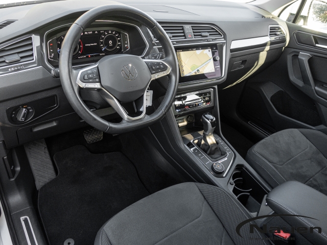Tiguan 2.0 TSI Elegance 4Motion *AHK*ACC*KAMERA*NAVI*