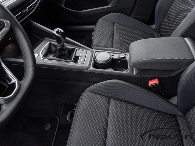 Golf VIII 1.0 TSI United *Navi*LED*ACC*PDC*Allwetter