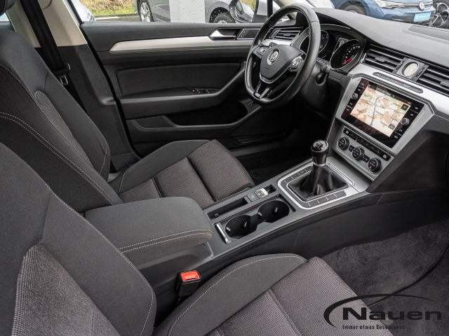 Passat Variant 1.4 TSI Comfortline *ACC*NAVI*SHZ*CLIMATRONIC*