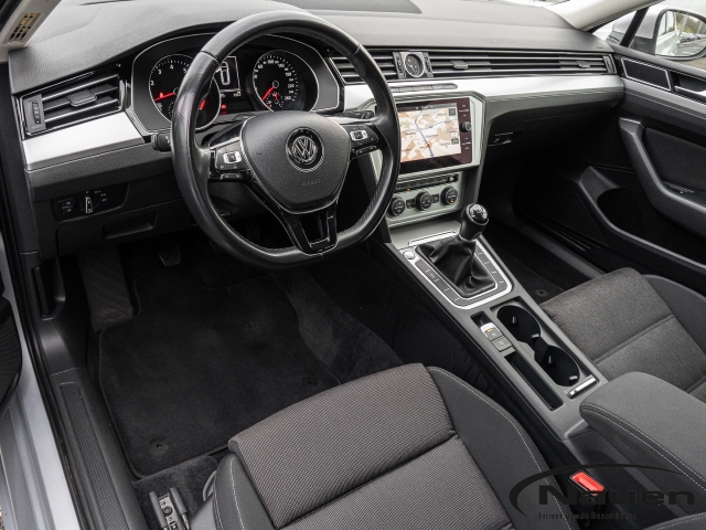 Passat Variant 1.4 TSI Comfortline *ACC*NAVI*SHZ*CLIMATRONIC*