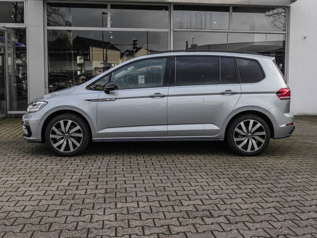 Touran 1.5 TSI DSG Highline AHK Panodach Navi Digitales Cockpit