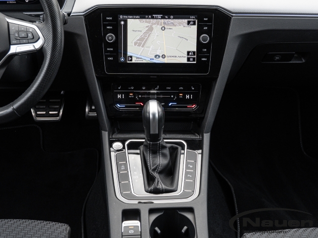 Passat Variant R-Line 2.0 TDI DSG *AHK*ACC*IQ-DRIVE*KAMERA*