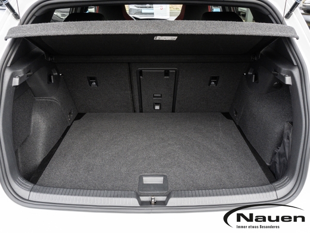 Golf GTI VIII *ACC*NAVI*KAMERA*SHZ+LHZ*CLIMATRONIC*