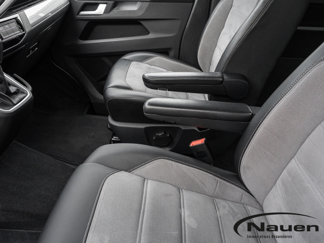 T7 Multivan Comfortline *ACC*AHK*NAVI*KAMERA*