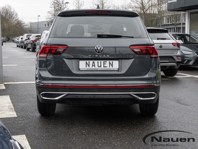 Tiguan Elegance 2.0 TDI *AHK*MATRIX*NAVI*LED*SHZ*