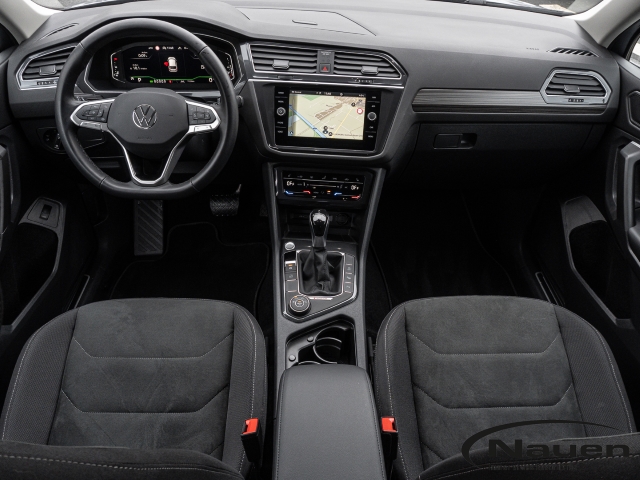 Tiguan Allspace 4Motion TDI Elegance DSG *7-Sitzer*AHK*KAMERA*ACC*