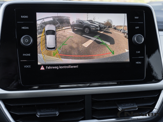 T-Roc MOVE 1.5 TSI DSG *ACC*KAMERA*LED*SHZ*