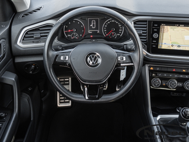 T-Roc Style 1.0 TSI *NAVI*PDC*SHZ*CLIMATRONIC*