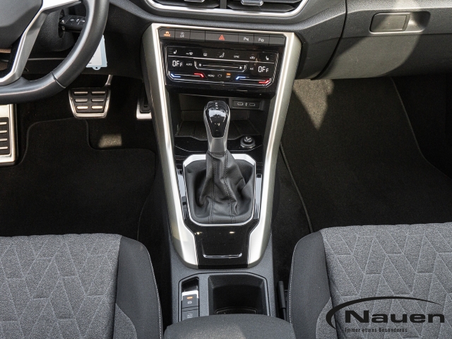 T-Roc MOVE 1.5 TSI DSG *NAVI*KAMERA*SHZ*LED*