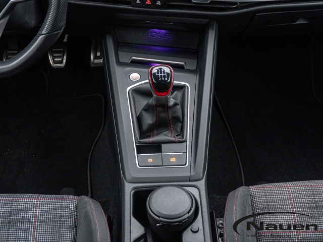 Golf GTI *NAVI*LED*SHZ+LHZ*CLIMATRONIC*