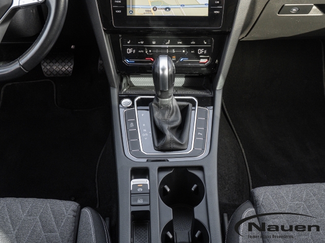 Passat Variant 2.0 TDI DSG *ACC*NAVI*LED*SHZ*KAMERA*APP-CONNECT*