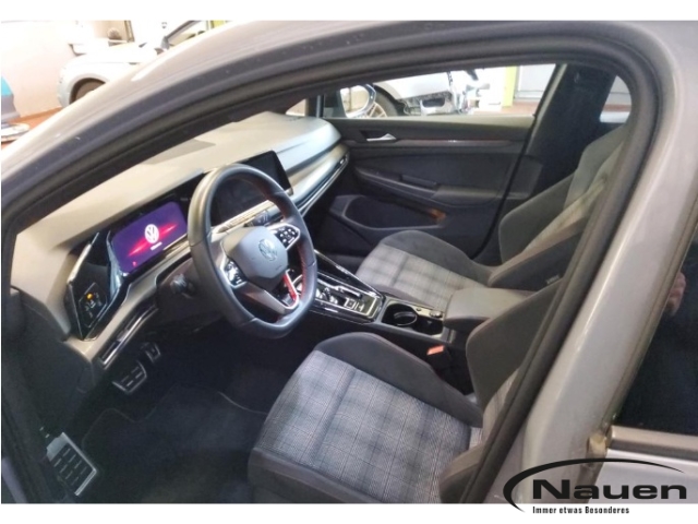 Golf GTI *MATRIX*NAVI*KAMERA*BLACK STYLE*SHZ+LHZ*