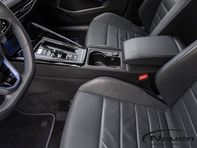 Golf R 4MOTION 7-Gang-DSG *270KM/H*ACC*MATRIX*LEDER*