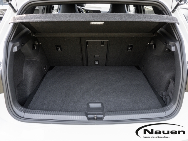 Golf R 4MOTION 7-Gang-DSG *270KM/H*ACC*MATRIX*LEDER*