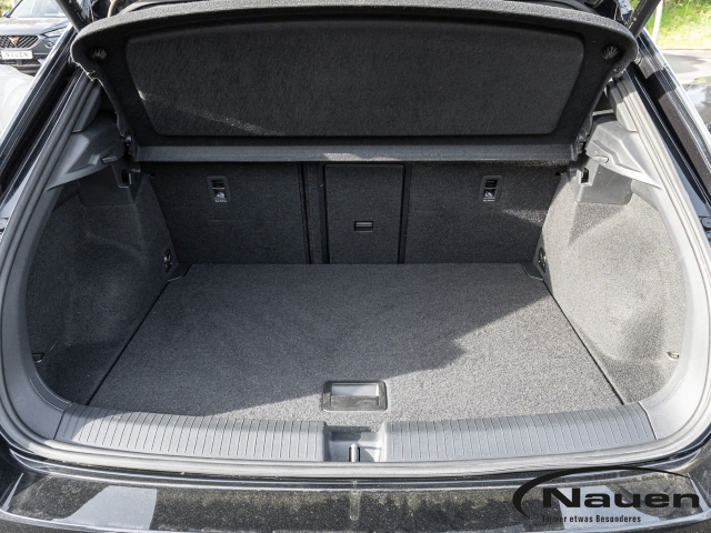 T-Roc R-Line 1.5 TSI DSG *AHK*KAMERA*BEATS*ACC*KEYLESS*