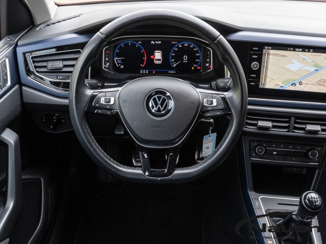 Polo 1.0 TSI R-Line *ACC*NAVI*LED*SHZ*CLIMATRONIC*