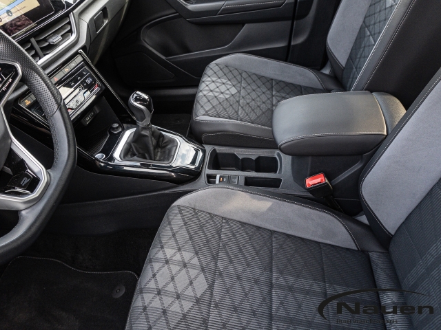 T-Roc 1.0 R-Line *AHK*ACC*NAVI*SHZ*LED+*CLIMATRONIC*