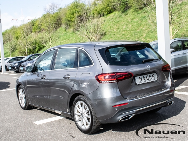 B 200 Progressive DCT *PANO*KAMERA*LED*NAVI*SHZ*