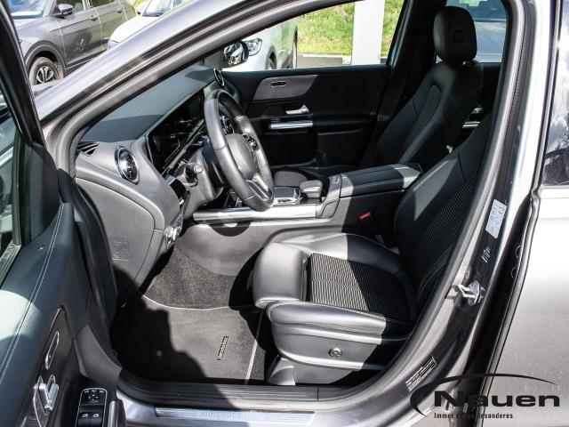 B 200 Progressive DCT *PANO*KAMERA*LED*NAVI*SHZ*