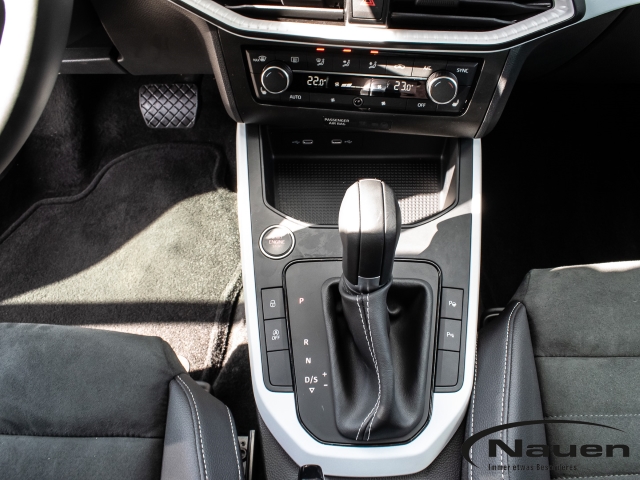 Arona 1.0 TSI DSG Style Edition *ACC*LED*SHZ*SPORTSITZE*