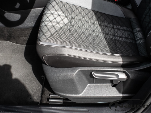 T-Roc R-Line 1.0 TSI *AHK*ACC*LED*DC*CLIMATRONIC*