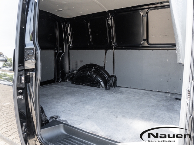 Transporter T 6.1 Kasten kurzer Radstand 2.0 TDI *AHK*CLIMATIC*PDC*