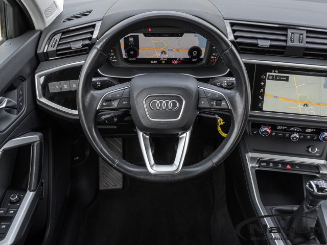 Q3 35 TFSI *ALLWETTER*NAVI*LED*SHZ*SPORTSITZE*