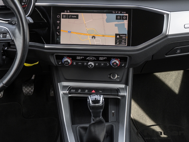 Q3 35 TFSI *ALLWETTER*NAVI*LED*SHZ*SPORTSITZE*