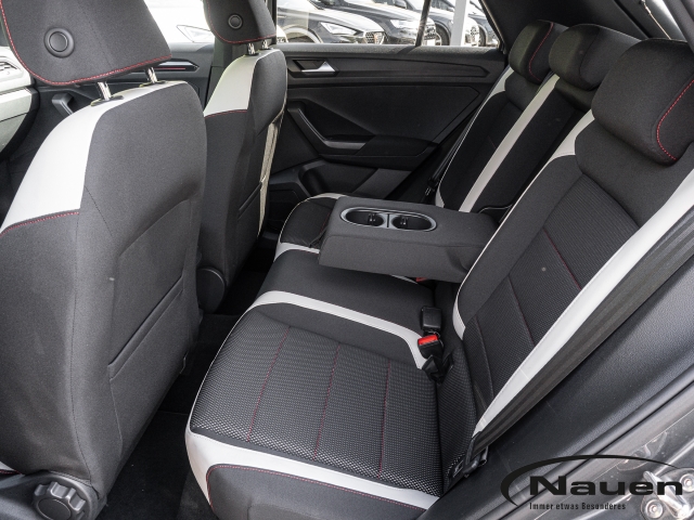 T-Roc 1.5 TSI DSG Sport *NAVI*KAMERA*ACC*CLIMATRONIC*SHZ*