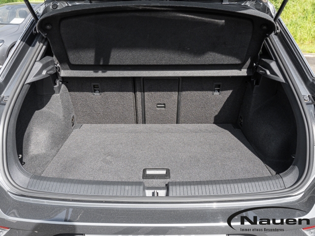 T-Roc 1.5 TSI DSG Sport *NAVI*KAMERA*ACC*CLIMATRONIC*SHZ*