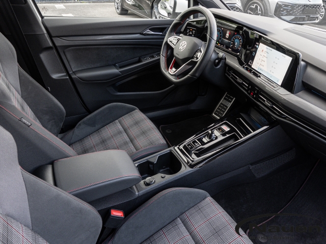 Golf GTI DSG *LED+*KAMERA*SHZ+LHZ*CLIMATRONIC*