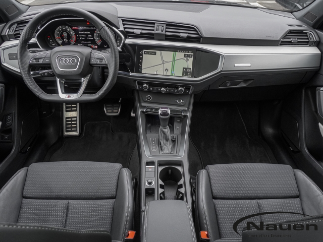 Q3 Sportback S line *AHK*PANO*STAND.HZG.*SONOS*MATRIX*