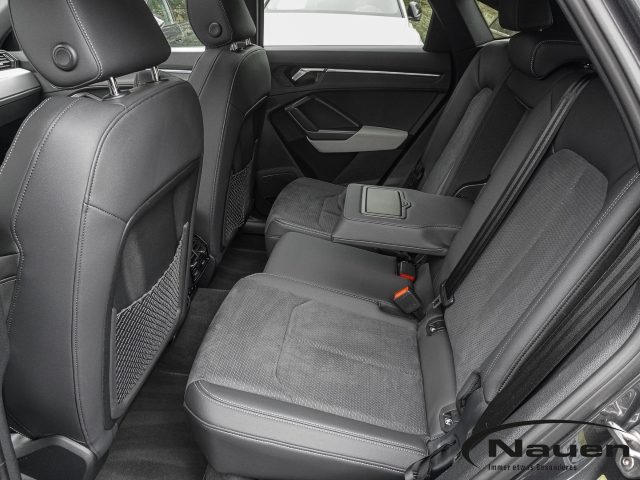 Q3 Sportback S line *AHK*PANO*STAND.HZG.*SONOS*MATRIX*
