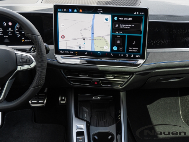 Passat Variant 4Motion R-Line *AHK*PANO*MATRIX*ACC*