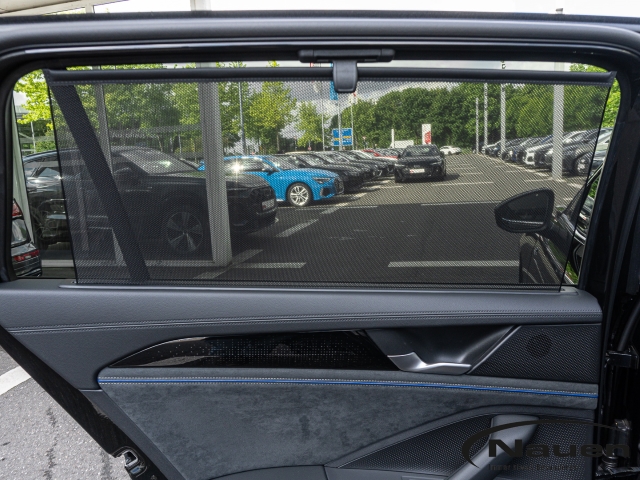 Passat Variant 4Motion R-Line *AHK*PANO*MATRIX*ACC*