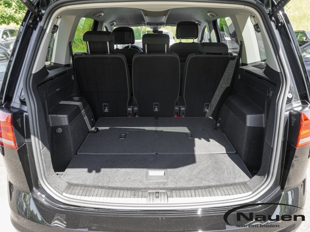 Touran Comfortline DSG *7-SITZER*AHK*ACC*KAMERA*CLIMATRONIC*