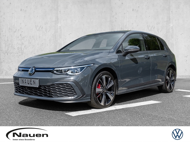 Golf GTE DSG *ACC*PANO*NAVI*CLIMATRONIC*SHZ+LHZ*