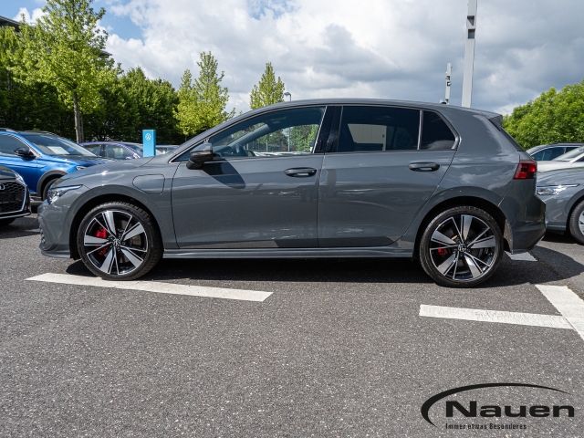 Golf GTE DSG *ACC*PANO*NAVI*CLIMATRONIC*SHZ+LHZ*