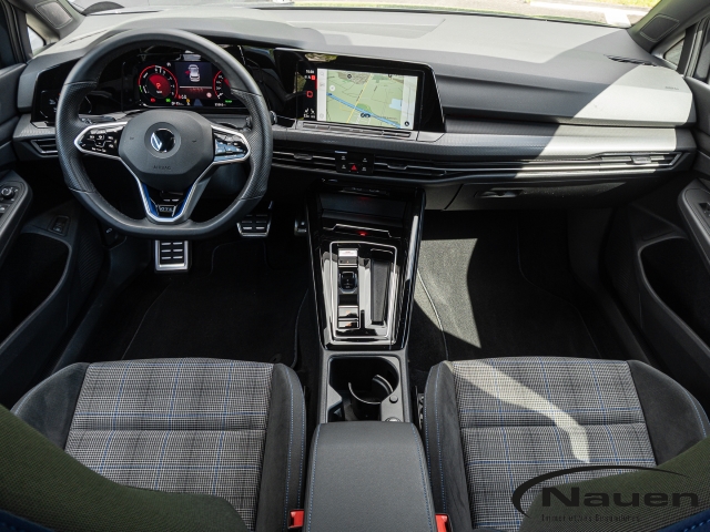 Golf GTE DSG *ACC*PANO*NAVI*CLIMATRONIC*SHZ+LHZ*