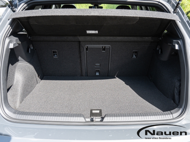 Golf GTE DSG *ACC*PANO*NAVI*CLIMATRONIC*SHZ+LHZ*